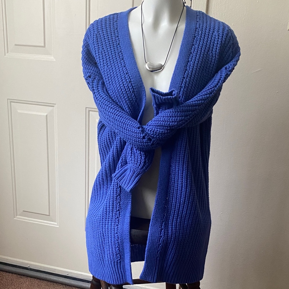 Moon & Madison Women's Oversized XS Cardigan Sweater in Soft Blue
